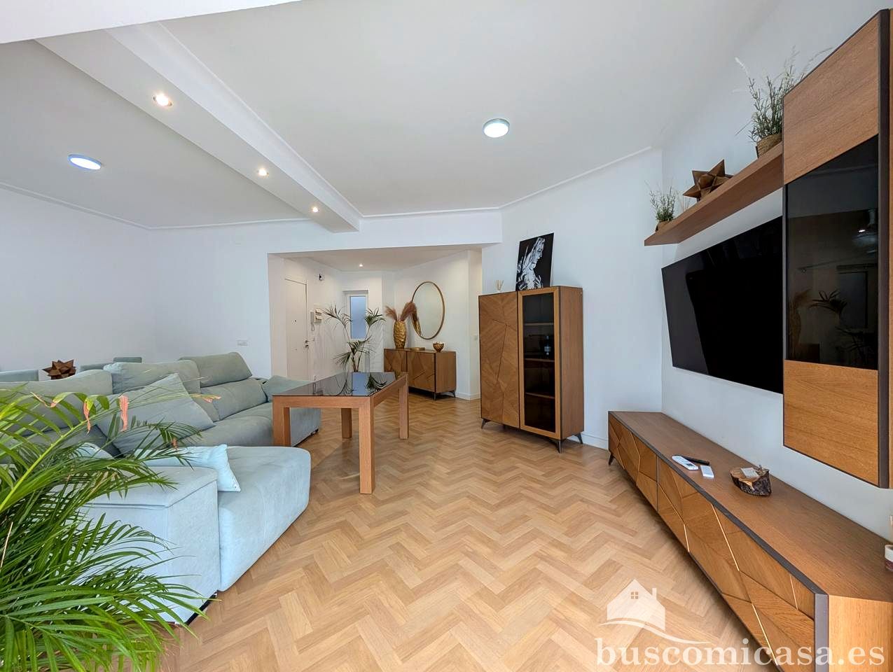 Living room of Flat for sale in Linares  with Air Conditioner, Heating and Parquet flooring
