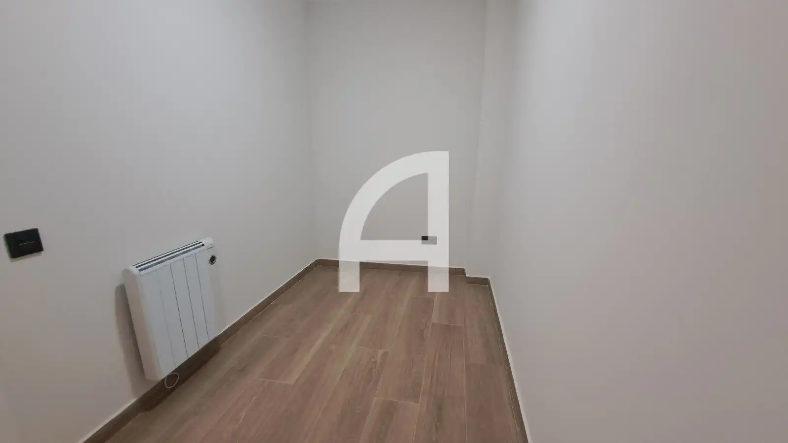 Piso en venta en Terrassa con Calefacción y Terraza