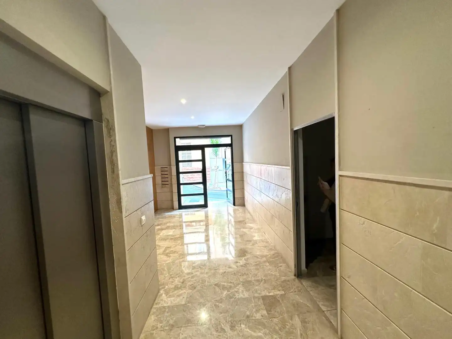 Piso en venta en Alicante / Alacant