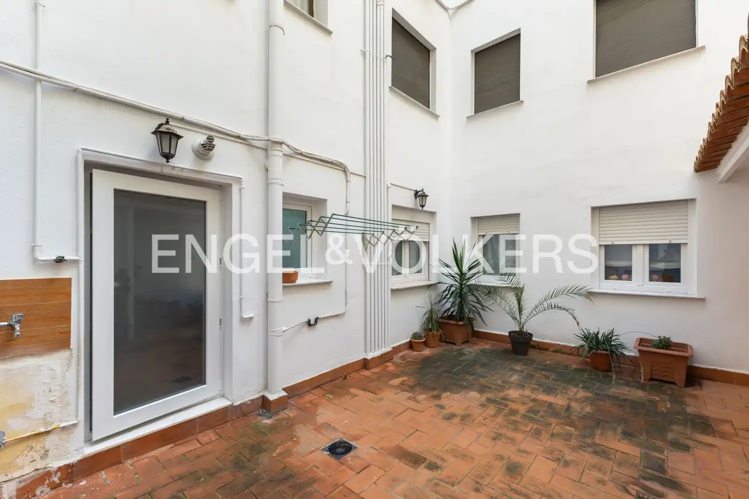 Vista exterior de Piso en venta en Valencia con Aire acondicionado, Calefacción y Parquet