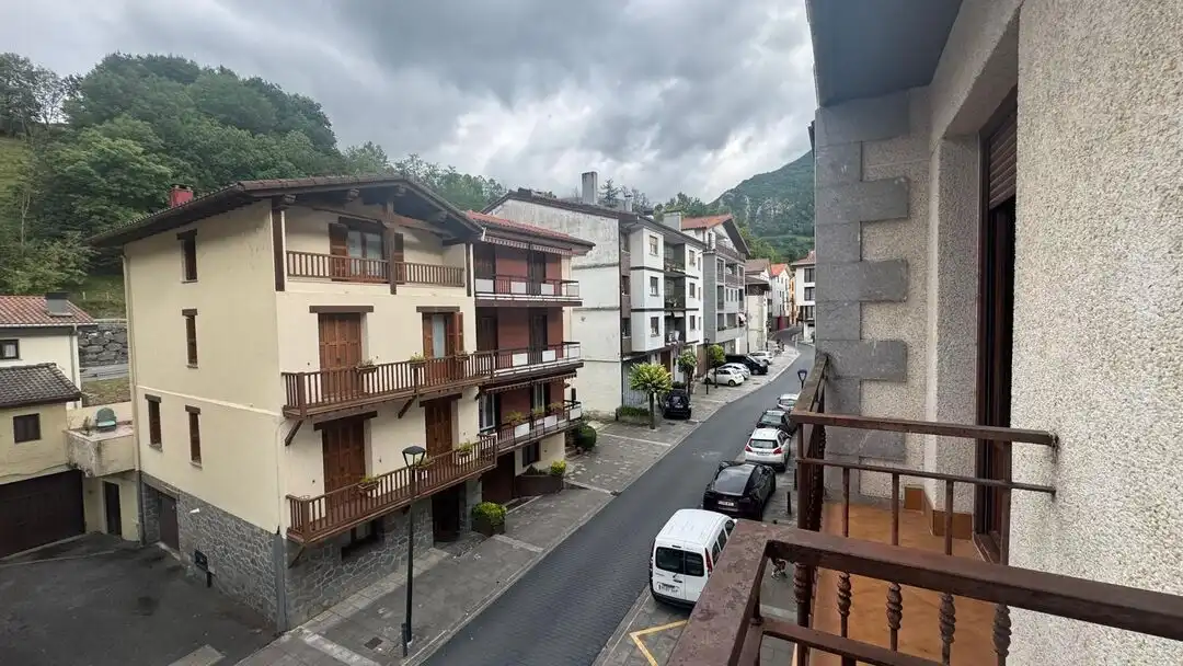 Exterior view of Flat for sale in Amezketa  with Heating, Storage room and Balcony