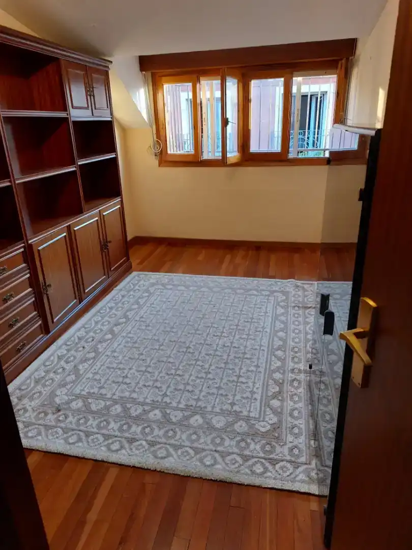 Sala de estar de Ático en venta en Soria Capital  con Parquet, Horno y Balcón