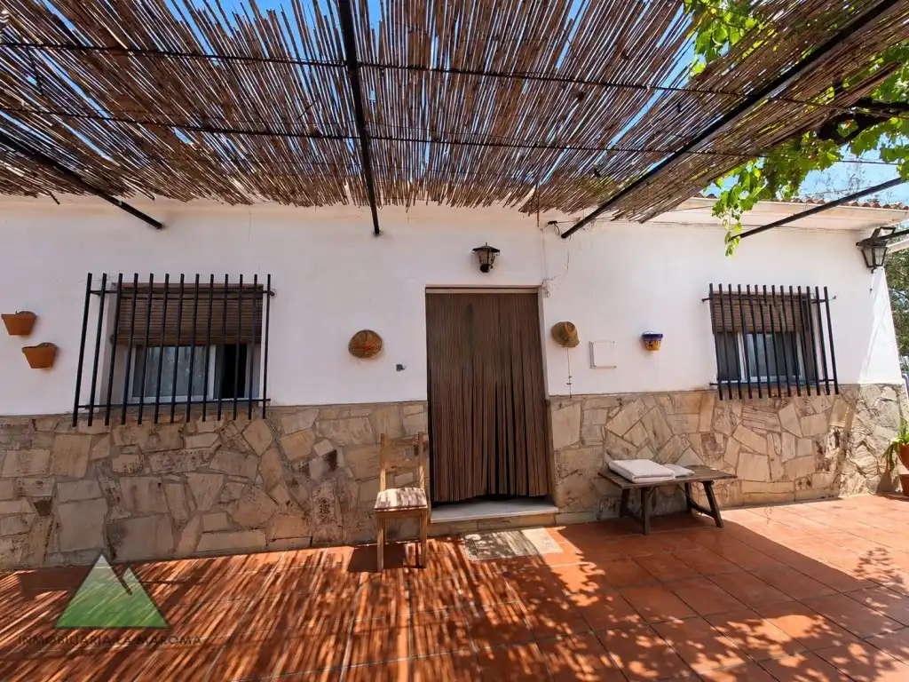 Casa rústica en venta en Calle Torrox