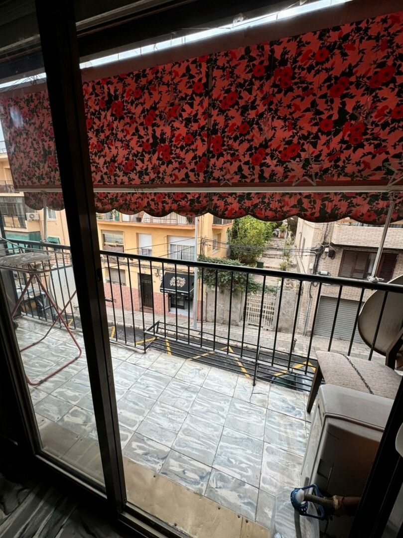 Pis de lloguer a Calle Aureliano Ibarra, Campoamor