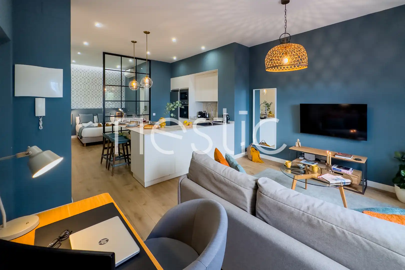 Sala de estar de Apartamento de alquiler en Madrid con Aire acondicionado, Calefacción y Amueblado