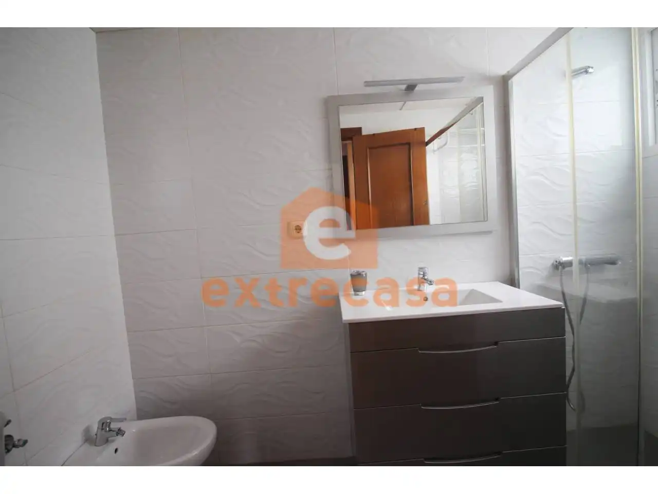Bany de Apartament en venda en Badajoz amb Aire condicionat i Terrassa