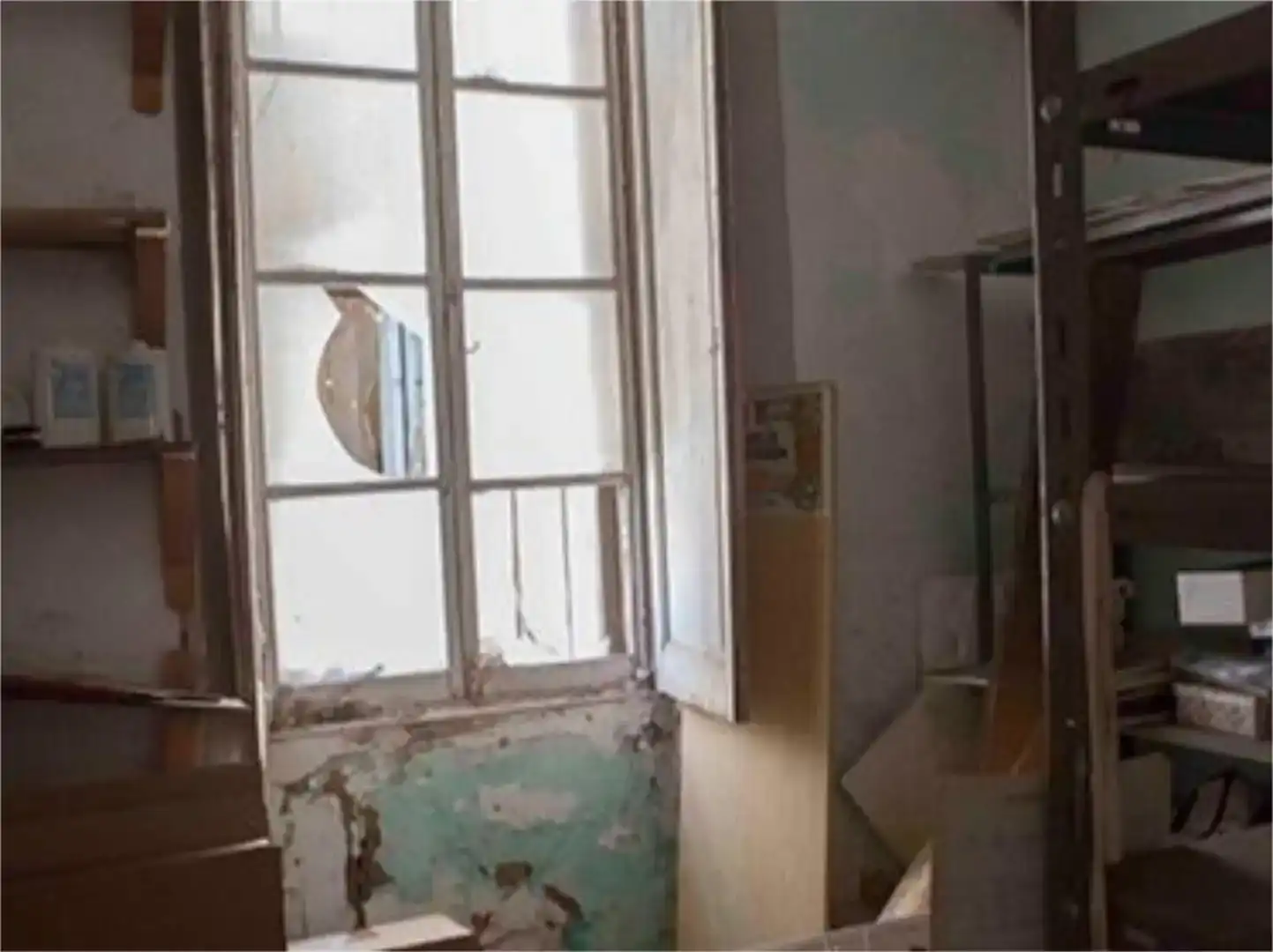 Piso en venta en Carmona con Balcón