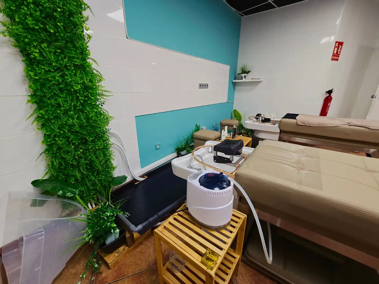 Business premises for transfer in Carrer de Ramon J. Sender, imagen 19