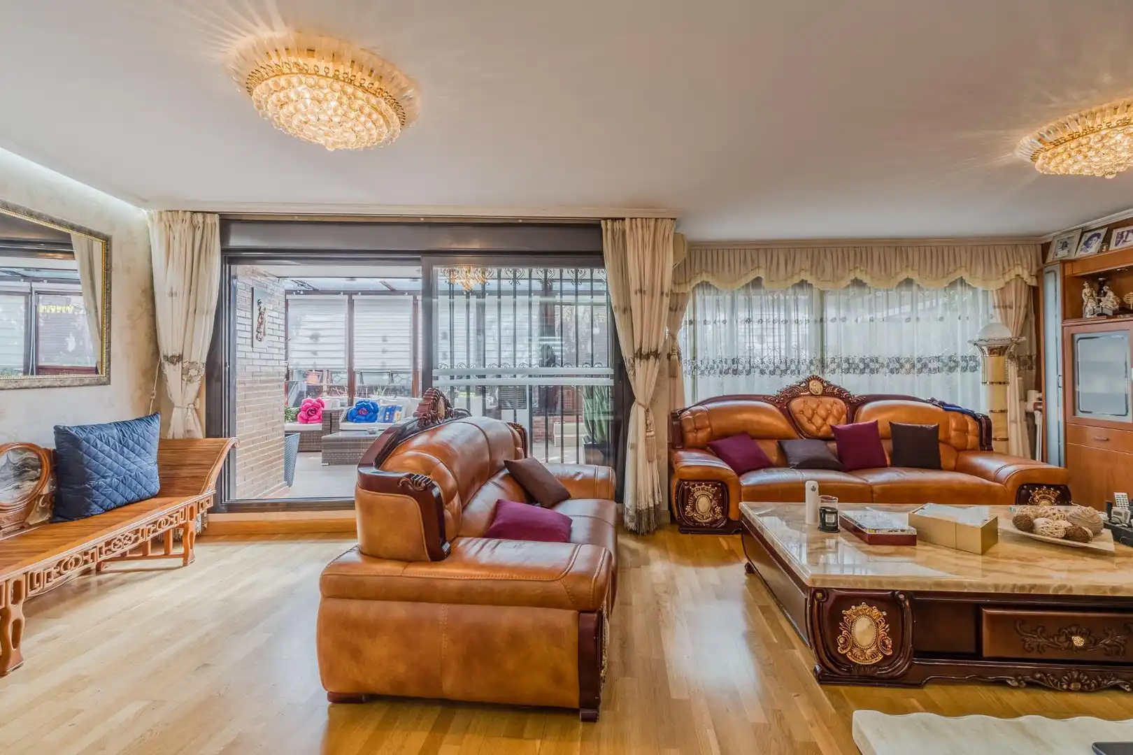 Sala de estar de Casa adosada en venta en Carabanchel