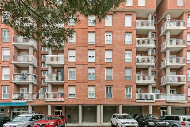 Local comercial en Alquiler en C/ Vilanova del camí en Llevant