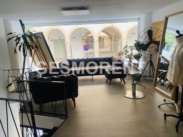 Sala d'estar de Local de lloguer en  Palma de Mallorca