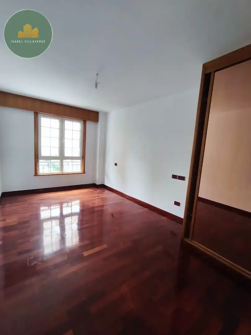 Schlafzimmer von Wohnung zum Verkauf in A Coruña Capital  mit Heizung und Abstellraum