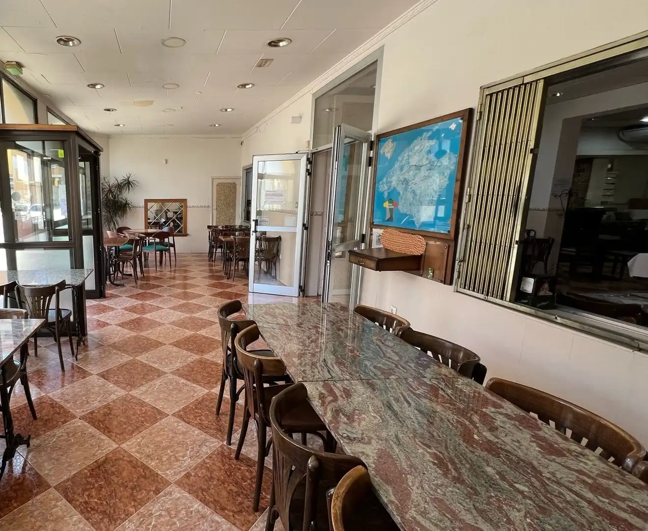 Local comercial en traspaso en Platja de Palma, imagen 2
