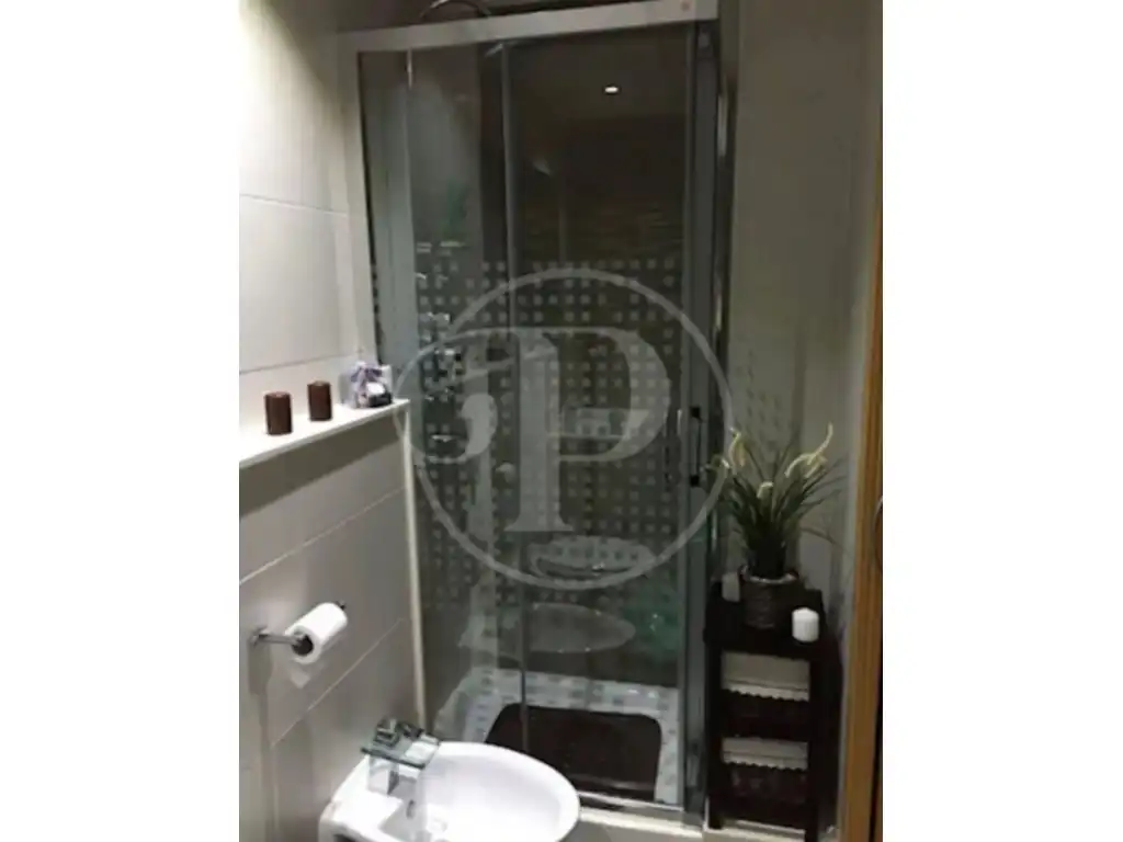 Baño de Piso en venta en Torrent con Aire acondicionado, Calefacción y Jardín privado