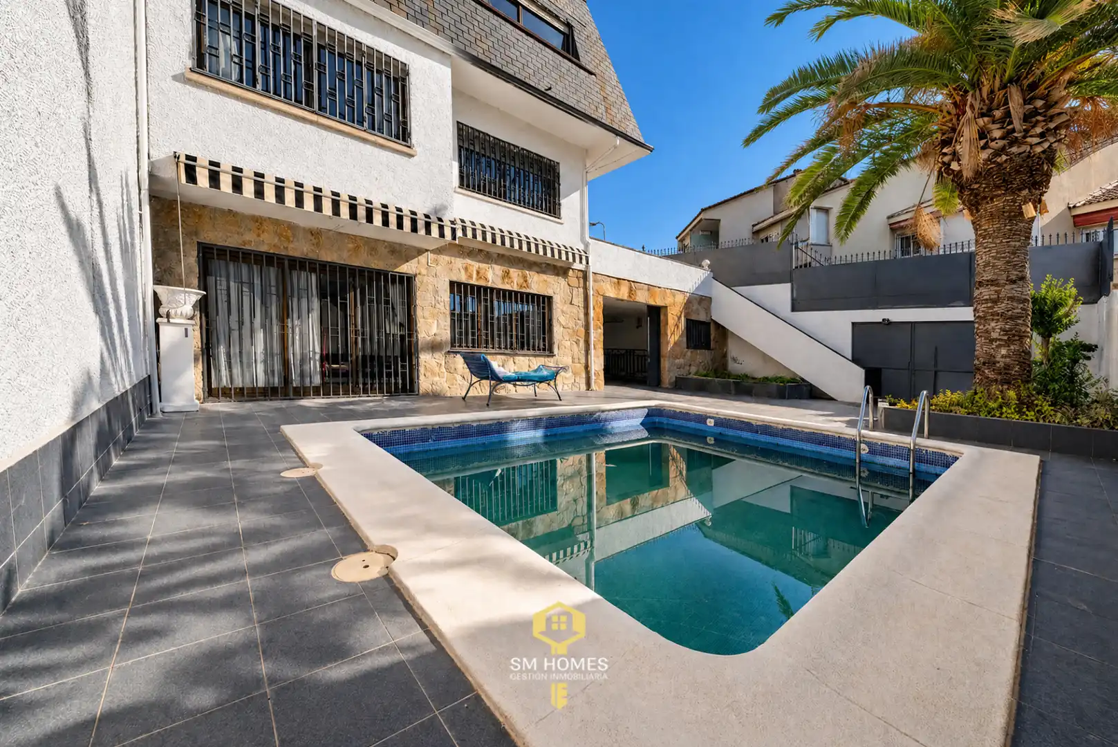 Vista exterior de Casa o chalet en venta en Fuencarral - El Pardo
