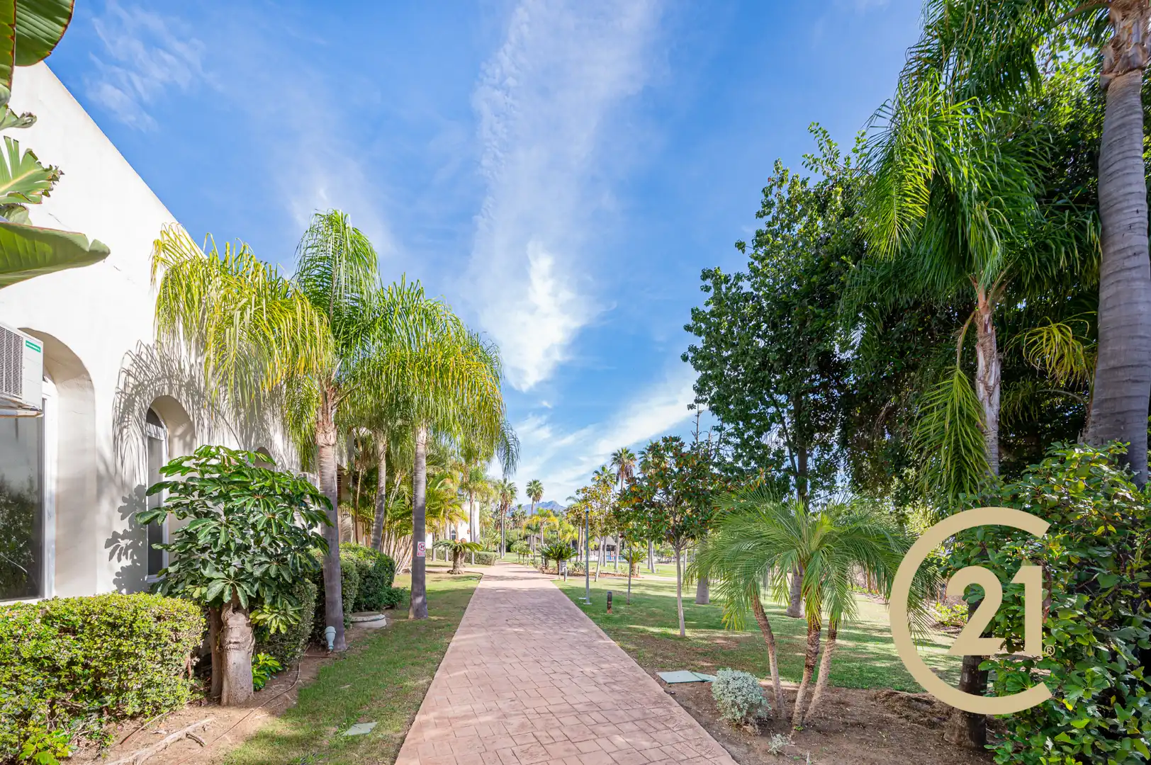 Exterior view of Buildings for sale in Estepona  with Community pool
