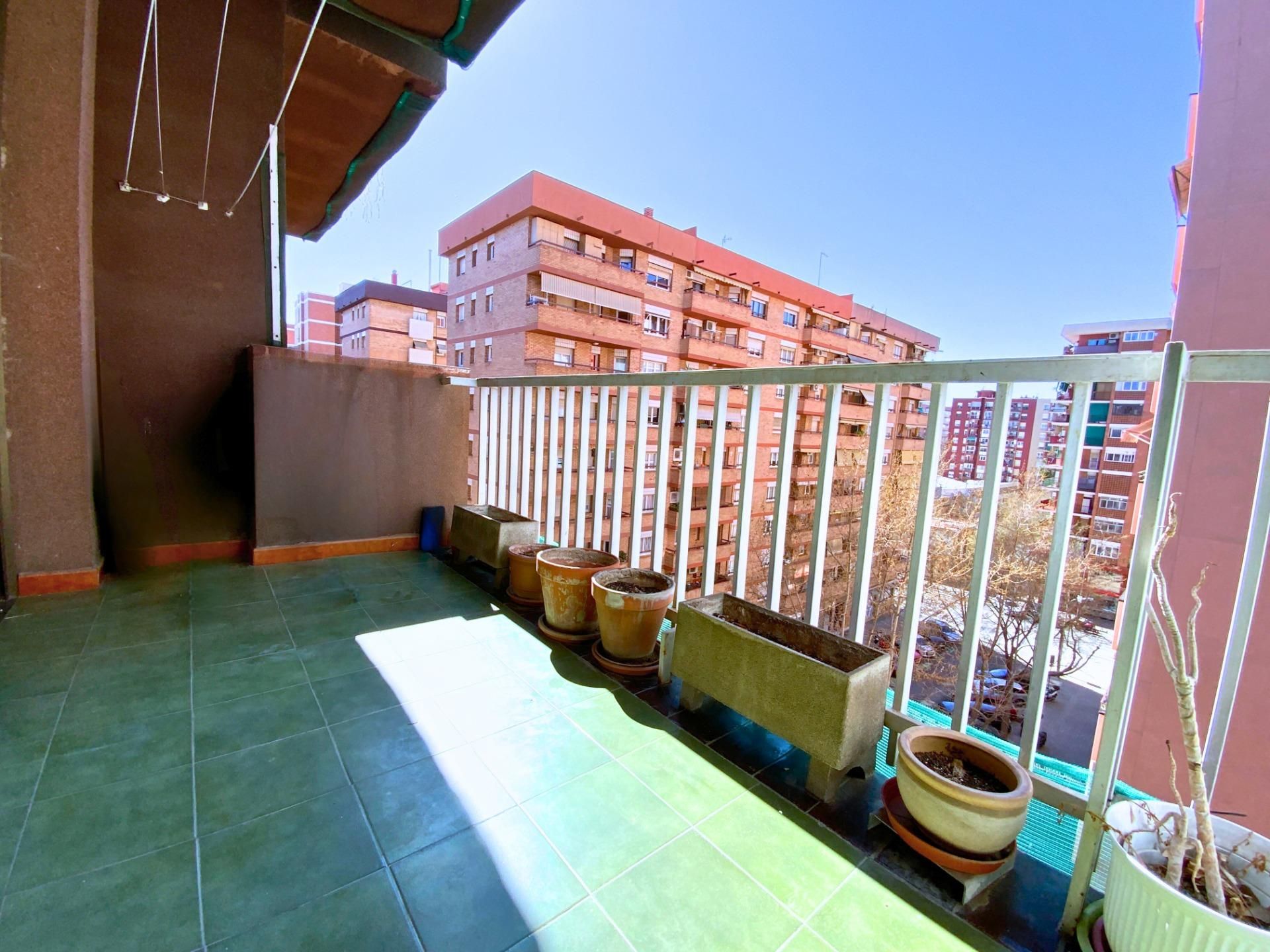 Terraza de Piso en venta en  Barcelona Capital con Calefacción, Parquet y Terraza