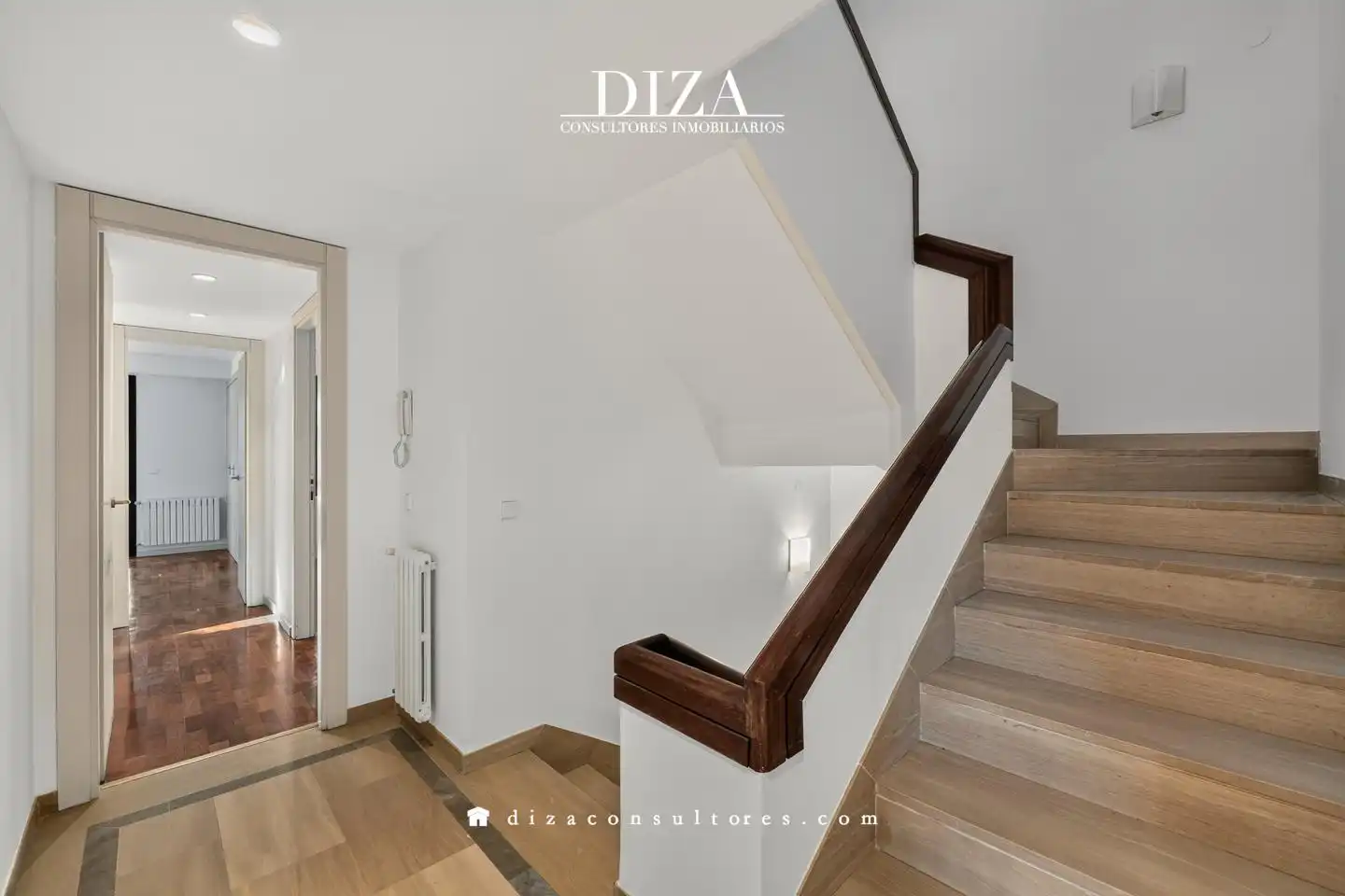 Detached homes for rent in Madrid  with Air Conditioner, Heating and Private garden