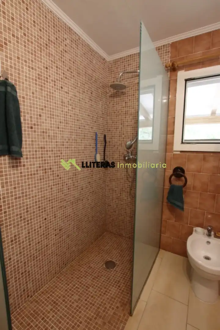 Badezimmer von Country house zum Verkauf in Inca mit Klimaanlage, Privatgarten und Terrasse