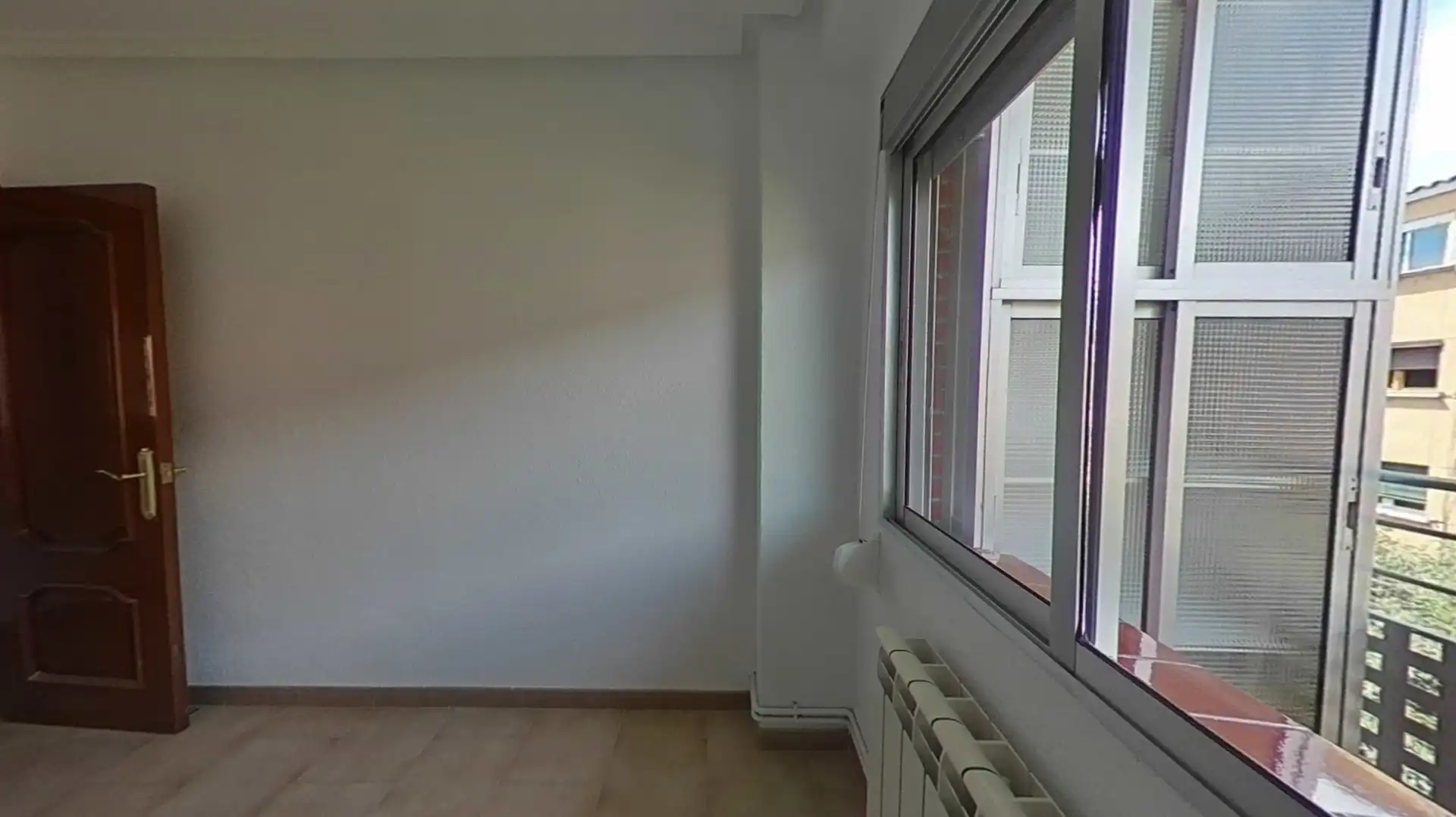 Bedroom of Flat for sale in Zaragoza  with Heating, Parquet flooring and Oven