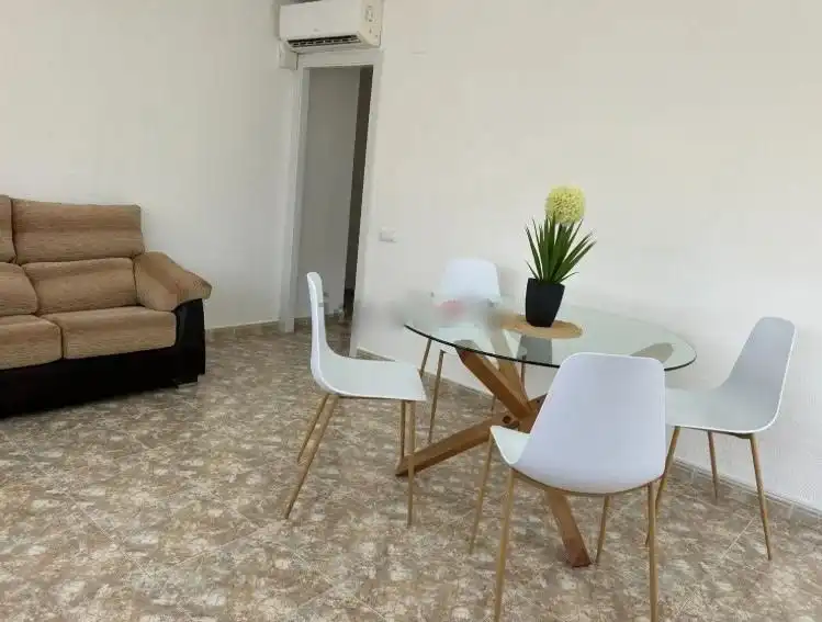 Dining room of Flat for rent in Elche / Elx  with Air Conditioner, Heating and Terrace