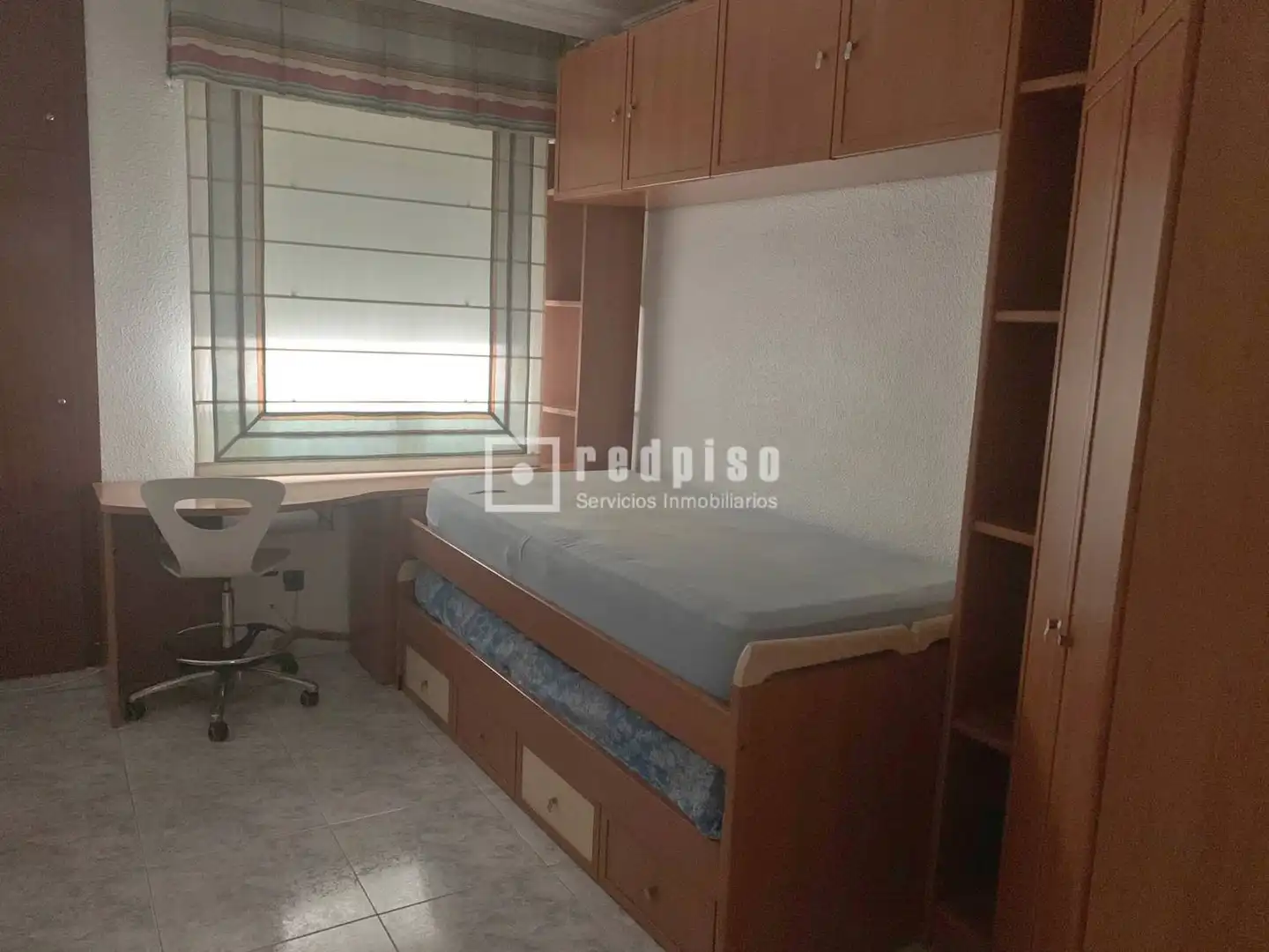 Habitación de Piso de alquiler en Murcia con Aire acondicionado, Terraza y Amueblado