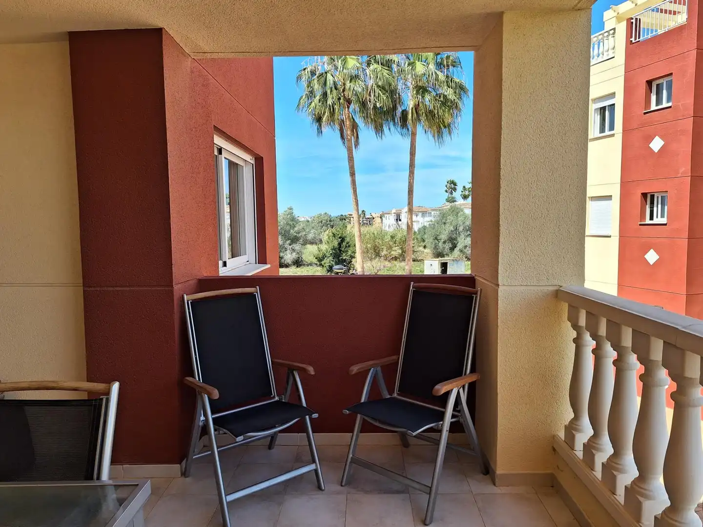 Terrasse von Wohnungen zur Miete in Dénia mit Klimaanlage, Heizung und Privatgarten