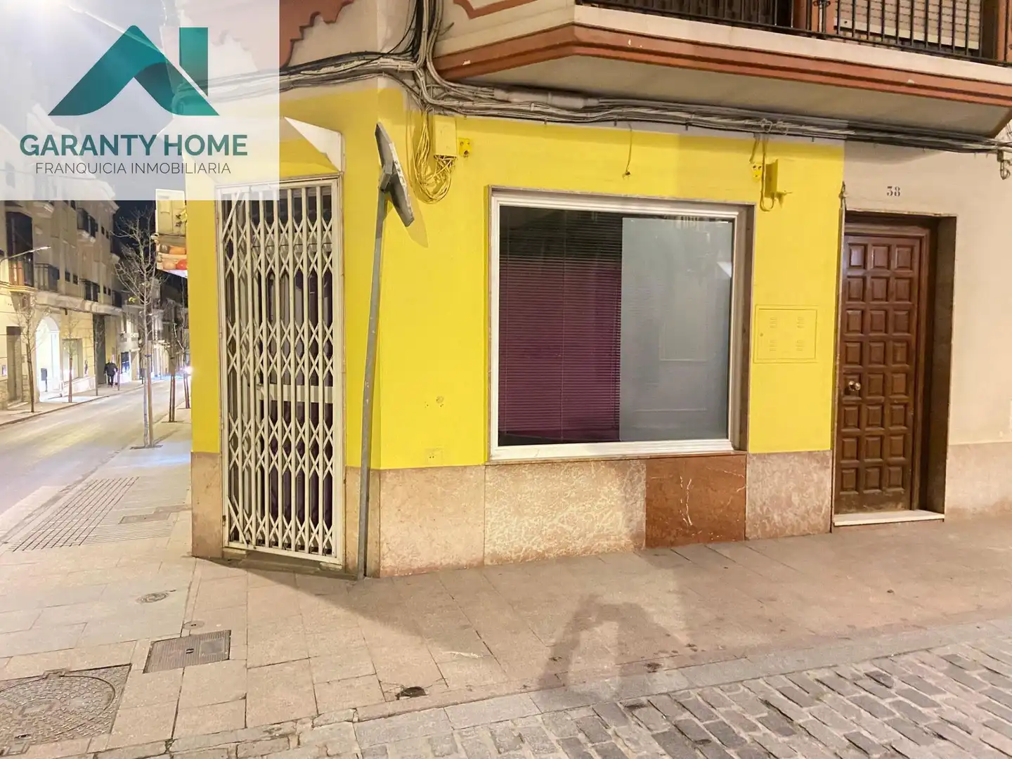 Local comercial en venda a Cabra