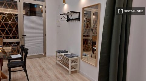 Apartamento de 2 dormitorios en alquiler en el Eixample, Valencia