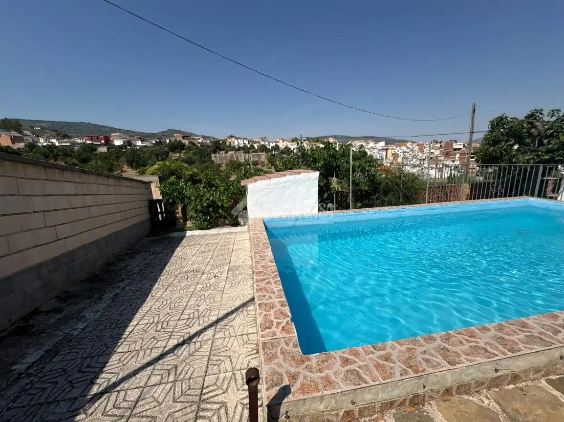 Piscina de Casa o xalet en venda en Fuensanta de Martos amb Aire condicionat, Calefacció i Balcó