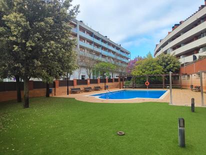 Swimming pool of Flat for sale in Manresa  with Heating, Storage room and Oven