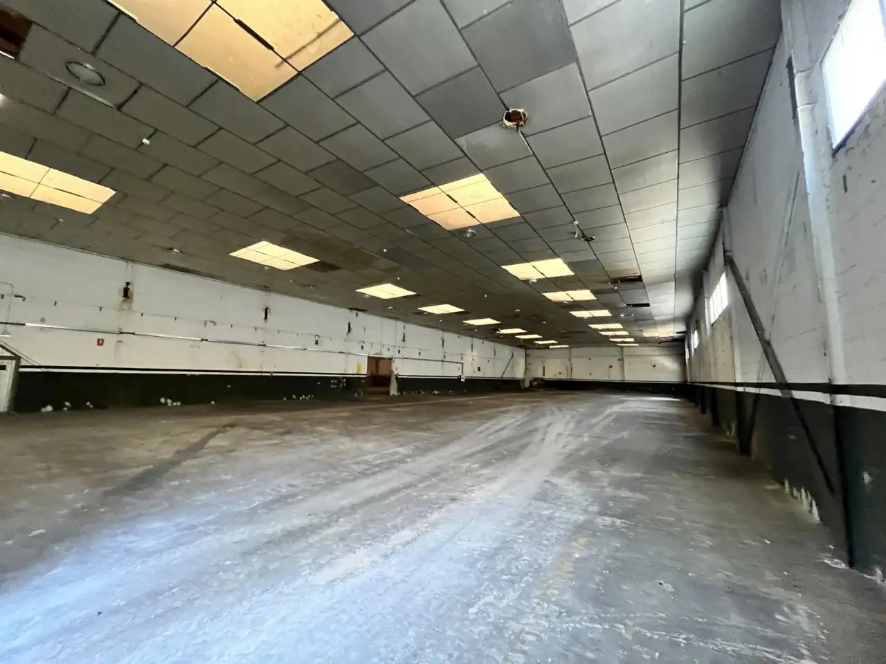 Industrial buildings for rent in Polinyà  with Heating and Alarm