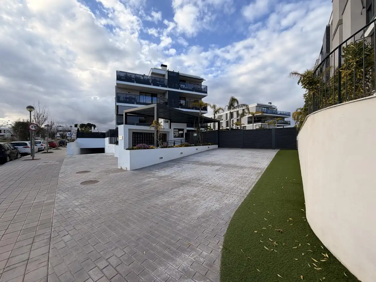 Exterior view of Ground floor for sale in Sant Joan d'Alacant  with Air Conditioner, Terrace and Storage room