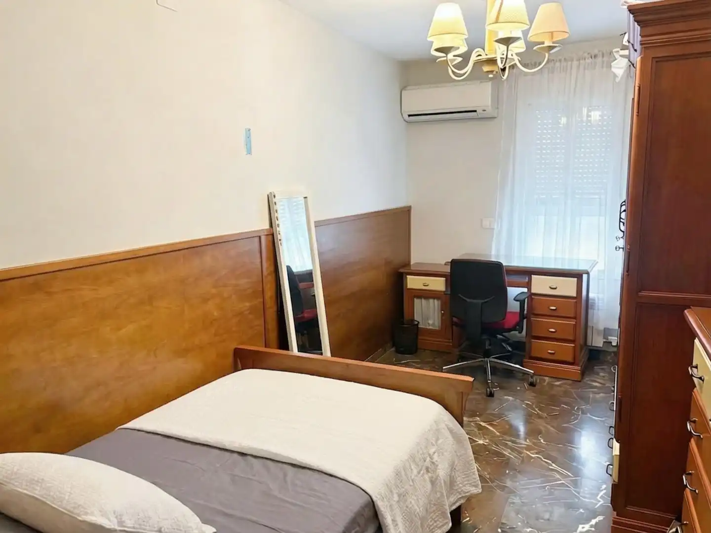 Dormitori de Casa o xalet en venda en Mengíbar amb Calefacció