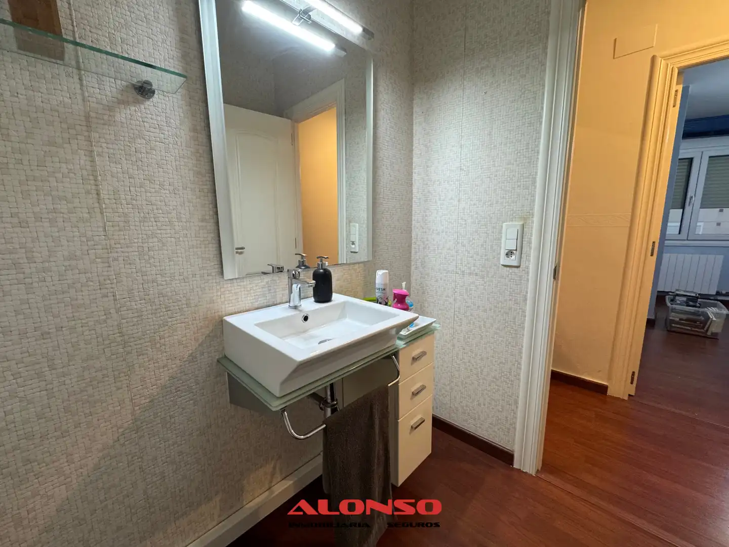Baño de Piso en venta en Vinaròs con Aire acondicionado, Calefacción y Parquet