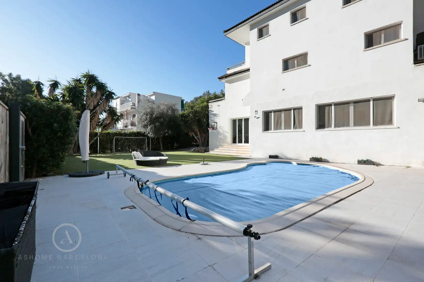 Piscina de Casa o chalet en venta en Castelldefels con Aire acondicionado, Jardín privado y Terraza
