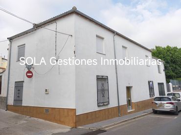 Casa en venda a Calle Arrañales