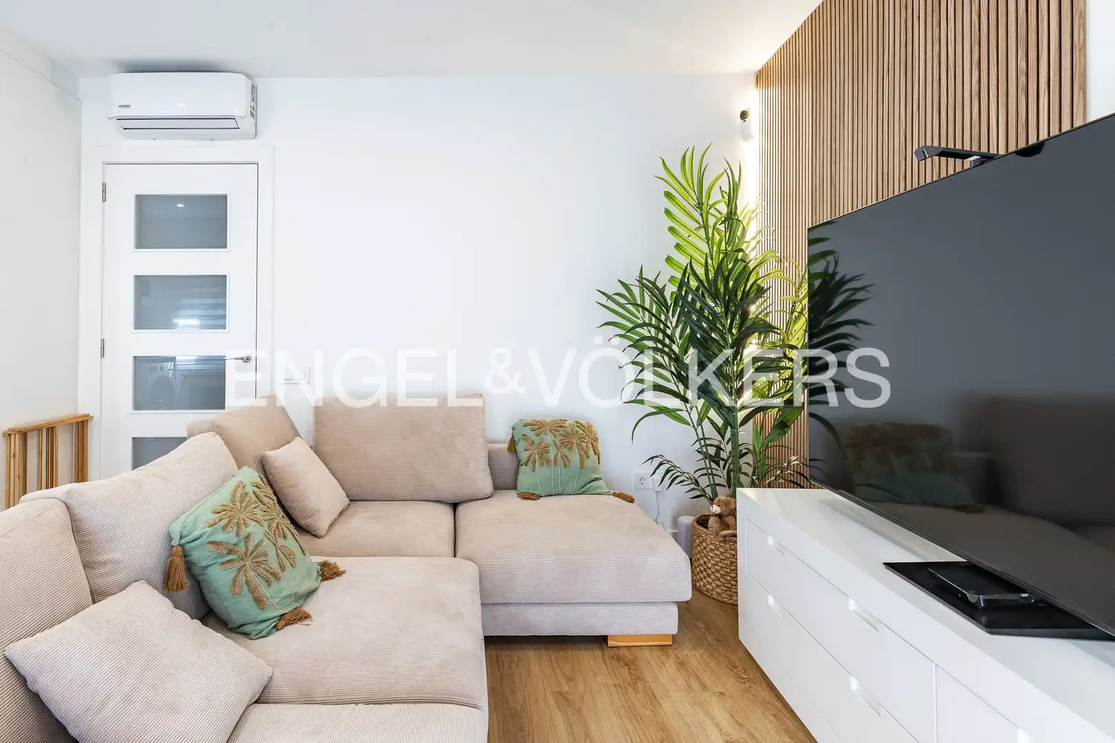 Sala de estar de Piso en venta en Mataró con Aire acondicionado, Calefacción y Parquet