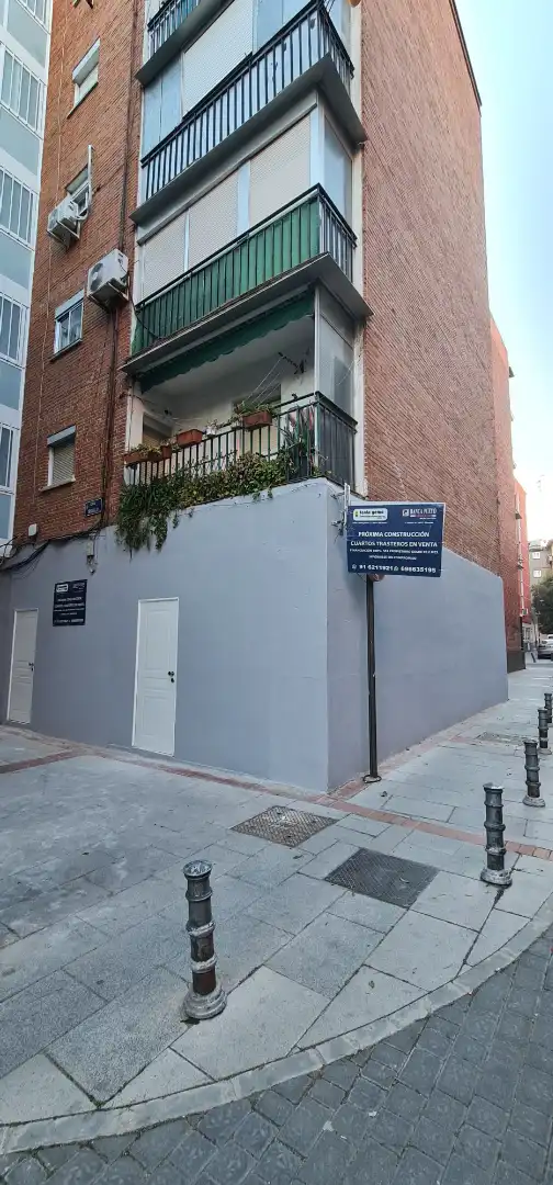 Außenansicht von Lagerraum zum Verkauf in Alcorcón mit Alarm