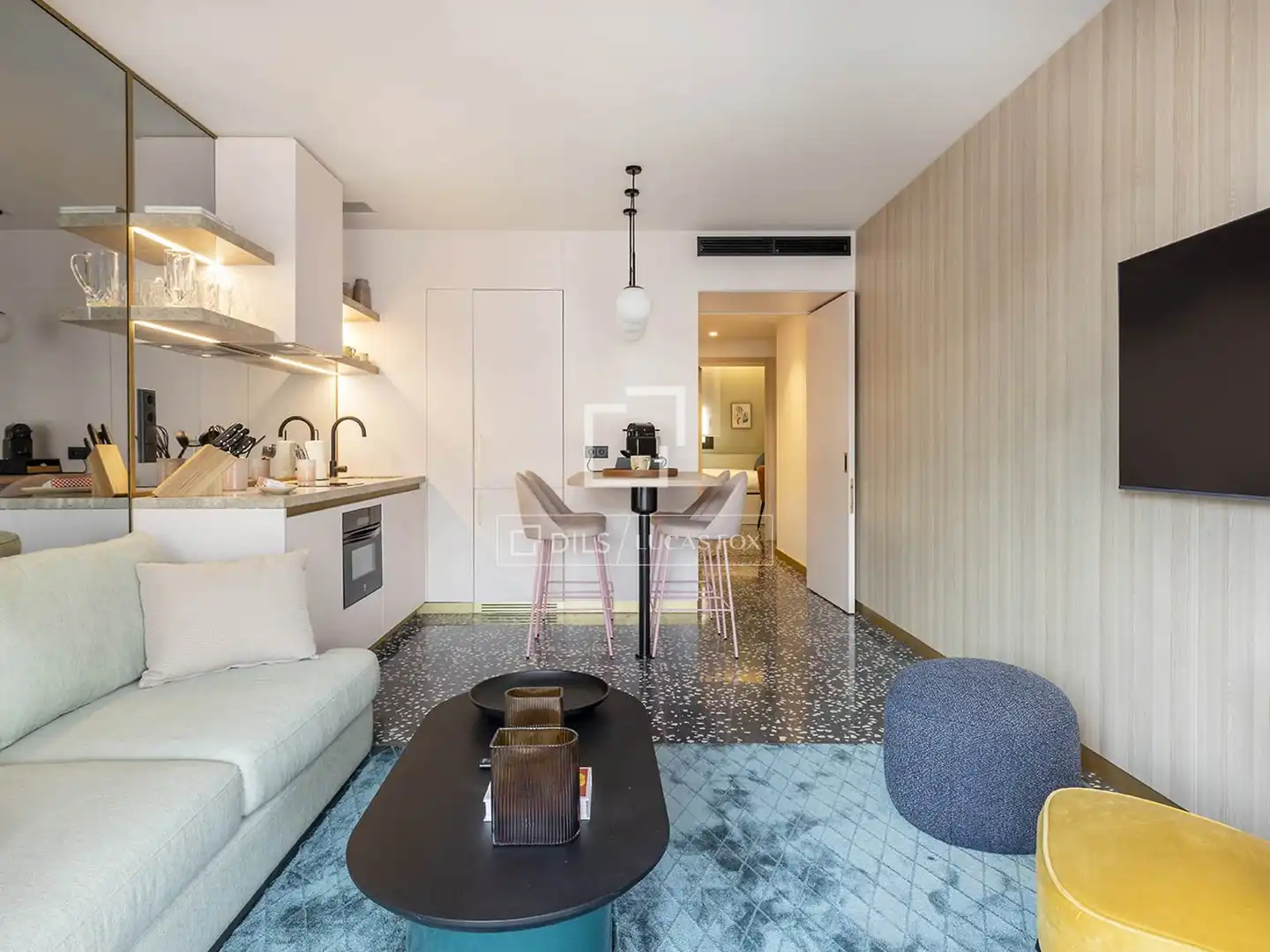 Sala de estar de Piso de alquiler en Barcelona con Aire acondicionado, Calefacción y Parquet