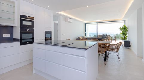Seaside Bliss Exquisita villa con vistas despejadas en primera línea del mar, imatge 5