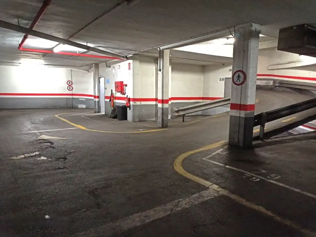 Parking of Garage for sale in L'Hospitalet de Llobregat  with Alarm