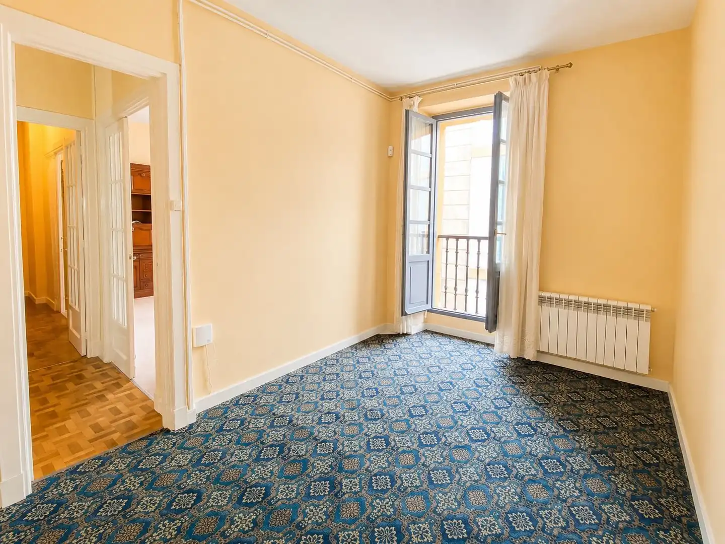 Habitación de Piso en venta en Donostia - San Sebastián  con Calefacción