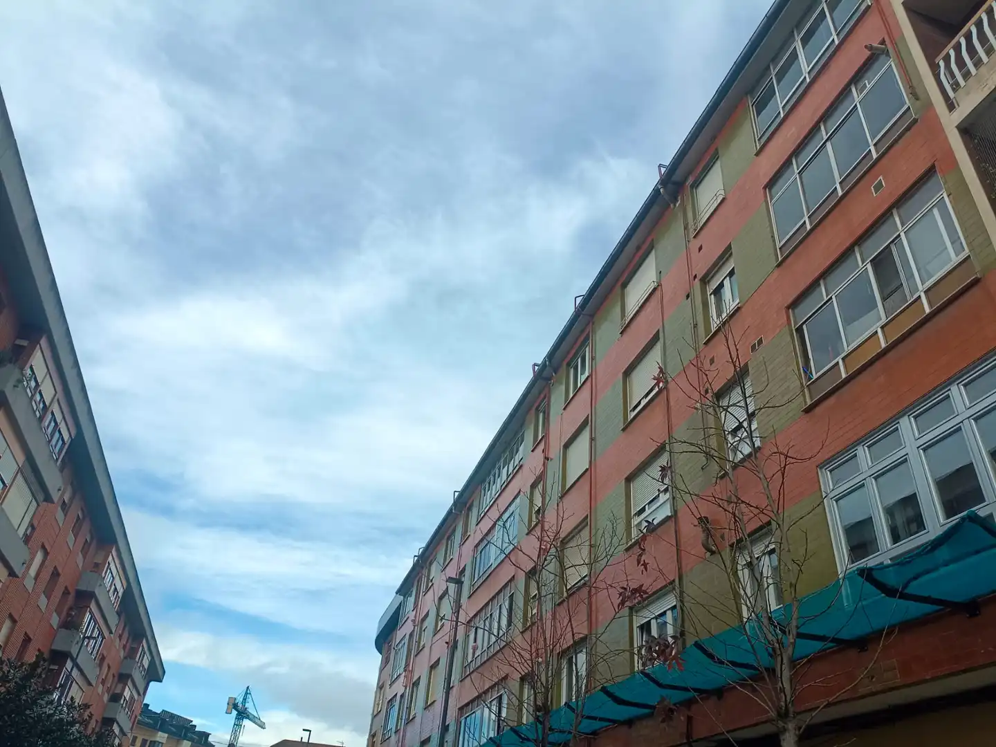 Außenansicht von Wohnung zum Verkauf in Siero mit Abstellraum und Möbliert