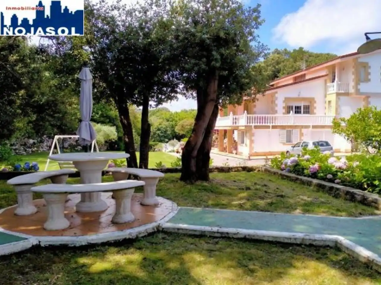 Jardín de Casa o chalet en venta en Arnuero con Calefacción, Jardín privado y Terraza