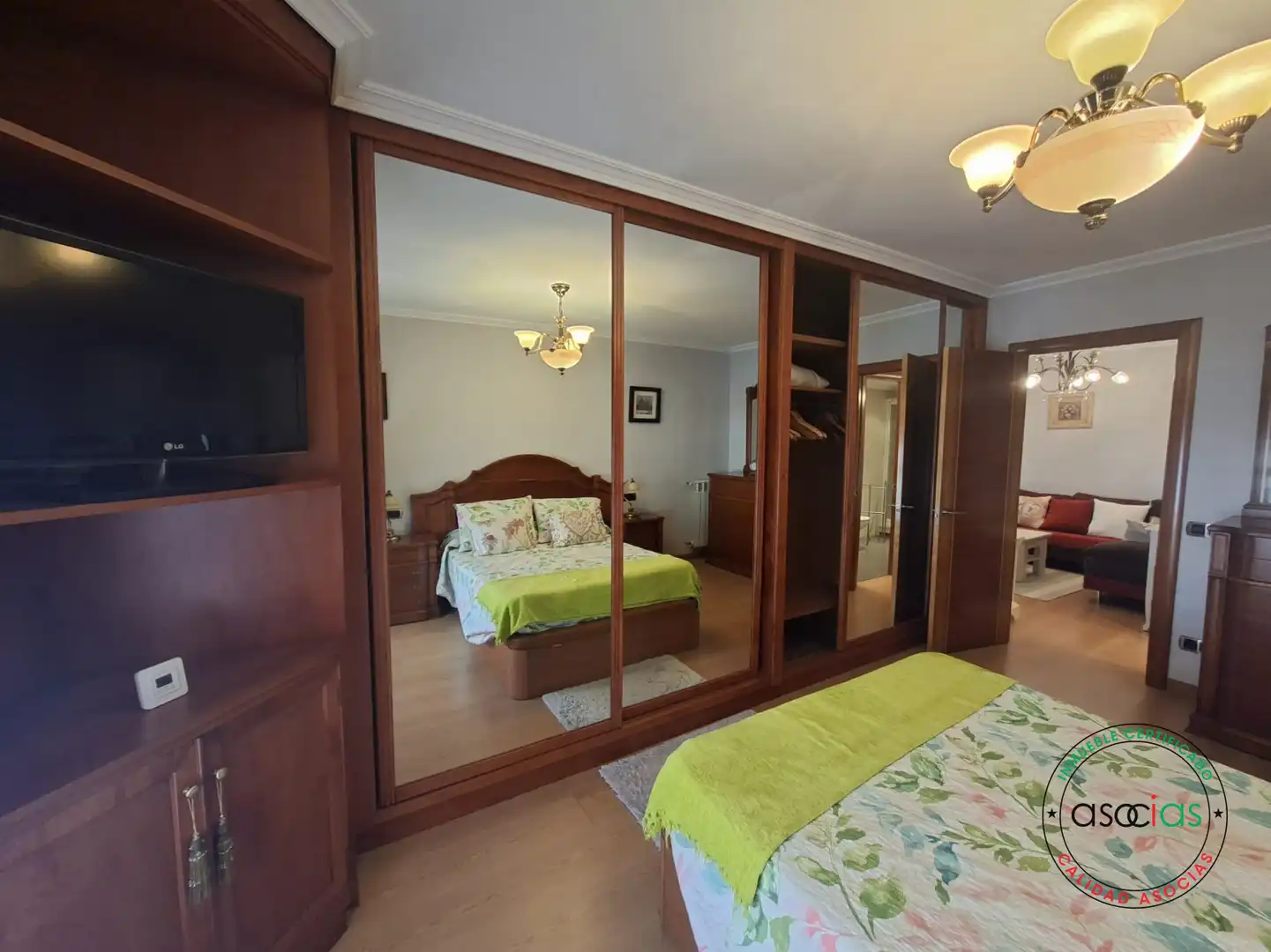 Habitación de Piso de alquiler en Gijón  con Calefacción y Amueblado