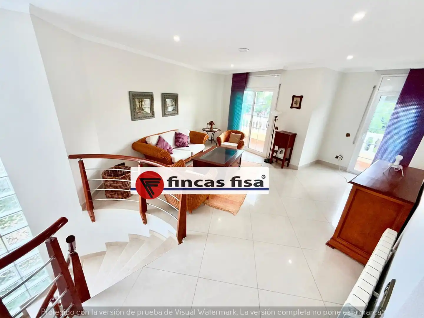 Sala d'estar de Casa o xalet en venda en Premià de Dalt amb Aire condicionat, Calefacció i Jardí privat