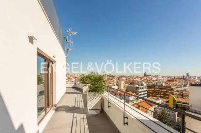 Terrace of Flat for rent in Madrid  with Air Conditioner, Heating and Swimming Pool
