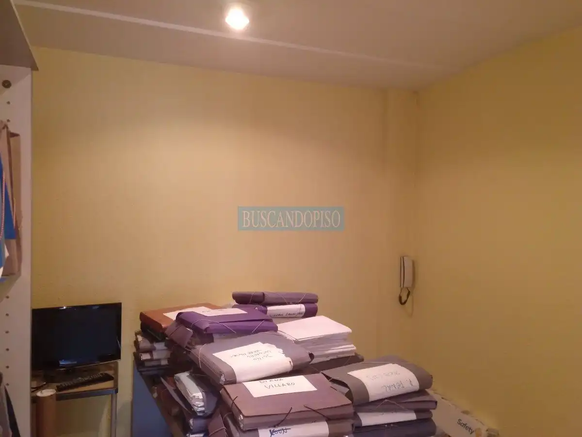 Piso con ascensor en venta en Casco Antiguo, imagen 4