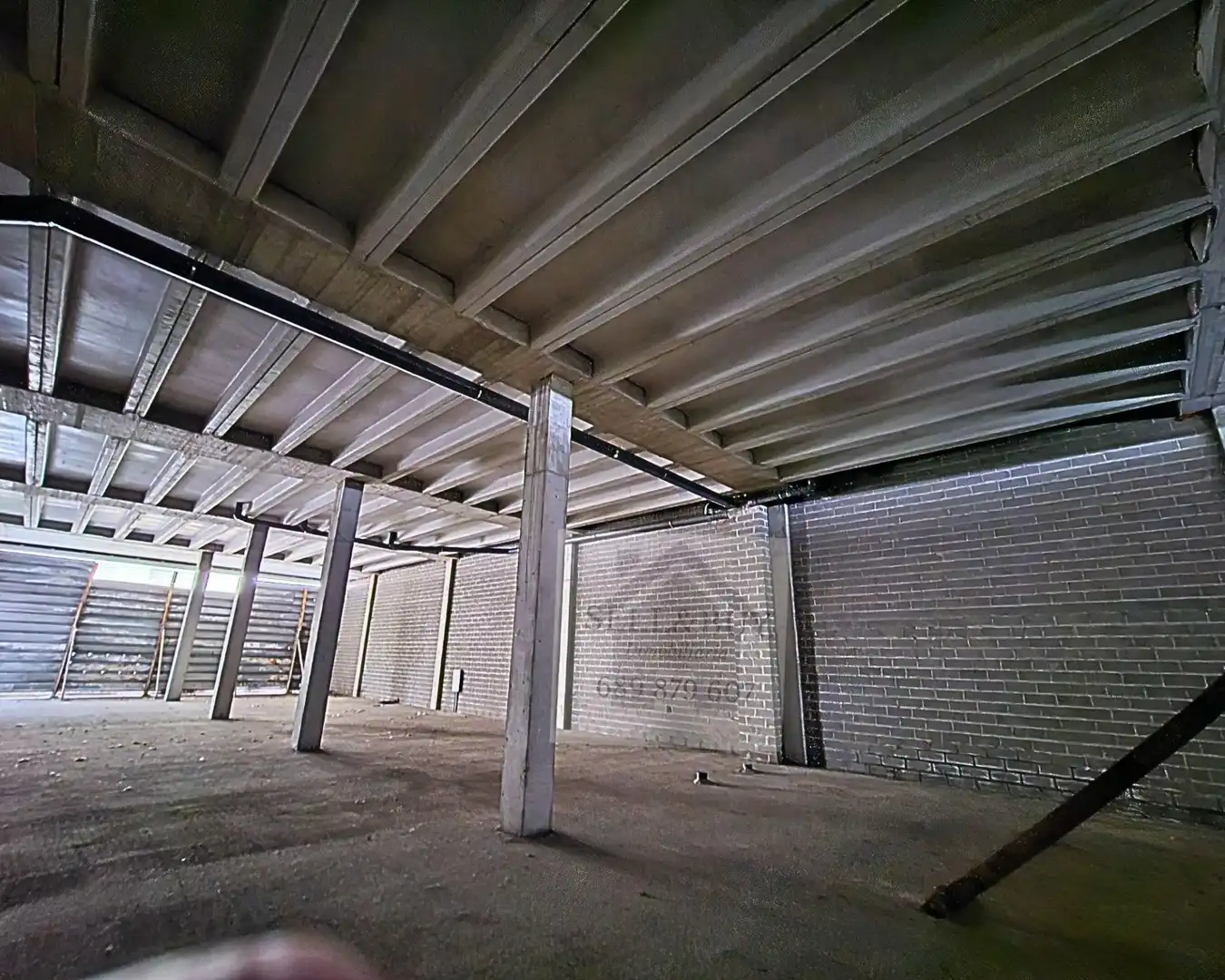 Local comercial de lloguer a Revilla, imagen 3